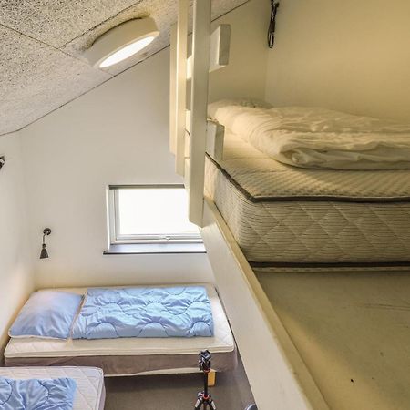 Awesome Home In Spjald With Wifi Экстерьер фото